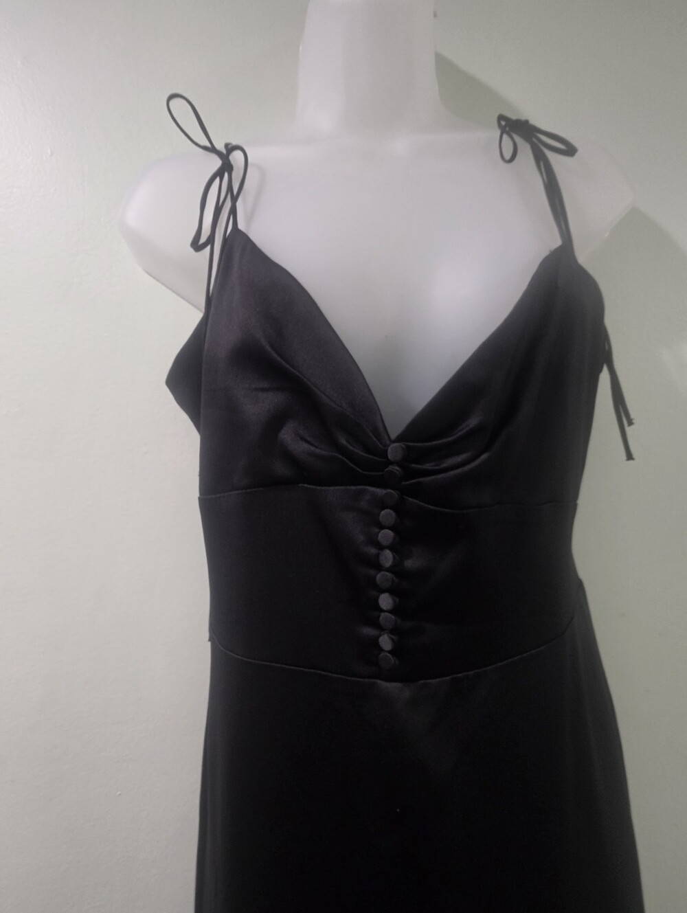 NWT Danielle Bernstein Slip Dress Black SATIN Button-Front $99 ♥️ - Picture 4 of 12